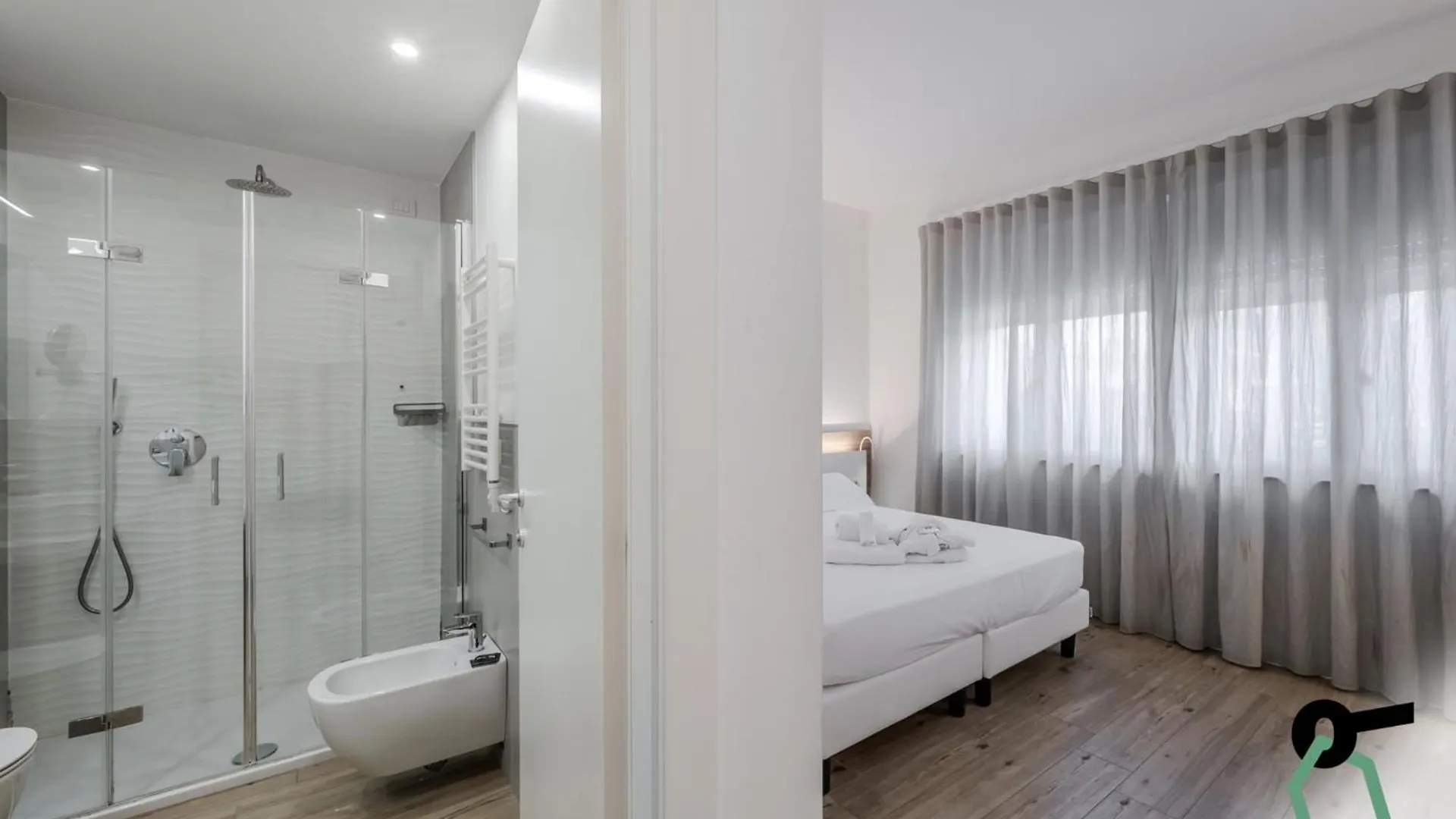 Hotiday Room Collection - Tirrenia