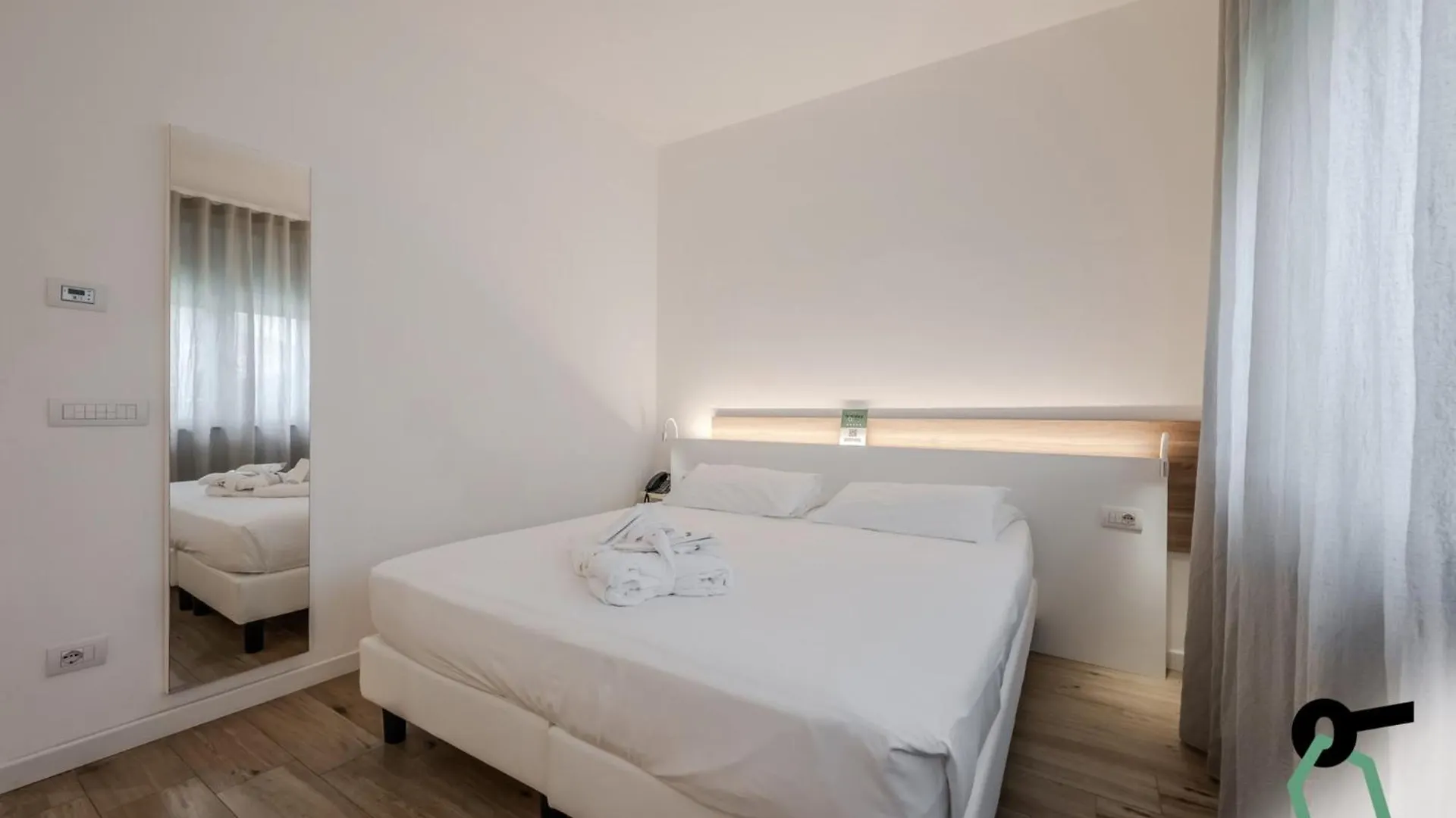 Hotiday Room Collection - Tirrenia Hotel