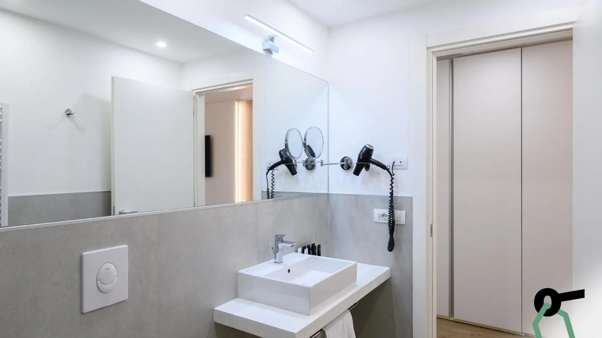 Hotiday Room Collection - Tirrenia Ξενοδοχείο
